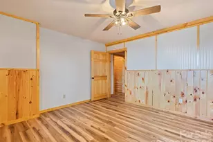 425 Rustic Ridge Dr, Canton, NC 28716 - Photo 37