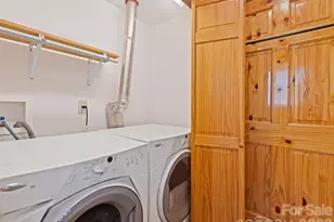 425 Rustic Ridge Dr, Canton, NC 28716 - Photo 35