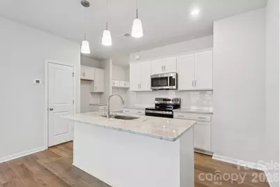 4628 Lakeview Road #5, Charlotte, NC 28216 - Photo 5