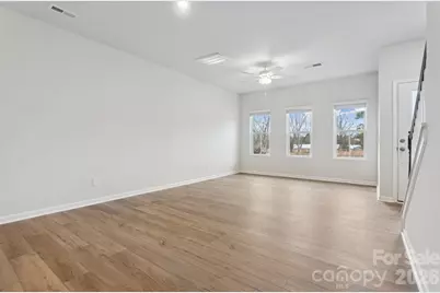 4628 Lakeview Road, Charlotte, NC 28216 - Photo 7
