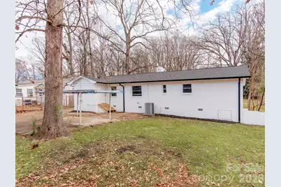 2025 Birchcrest Drive, Charlotte, NC 28205 - Photo 25