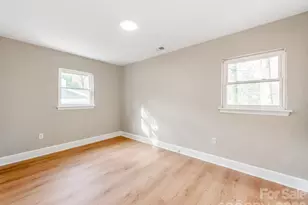 2025 Birchcrest Dr, Charlotte, NC 28205 - Photo 15