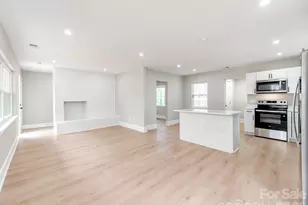 2025 Birchcrest Dr, Charlotte, NC 28205 - Photo 1