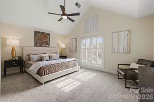 4921 S Hill View Dr, Charlotte, NC 28210 - Photo 11