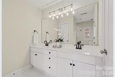 4921 South Hill View Drive, Charlotte, NC 28210 - Photo 13