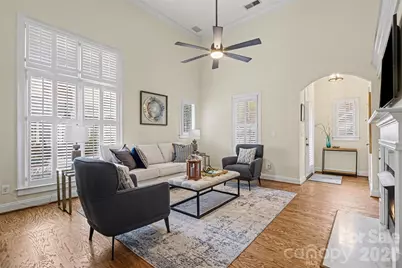 4921 South Hill View Drive, Charlotte, NC 28210 - Photo 5