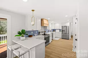 417 Regency Dr, Charlotte, NC 28211 - Photo 17