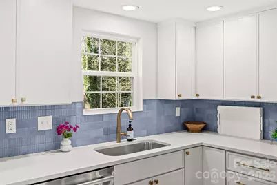 417 Regency Drive, Charlotte, NC 28211 - Photo 13