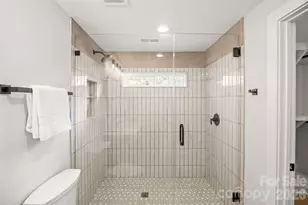 417 Regency Dr, Charlotte, NC 28211 - Photo 29