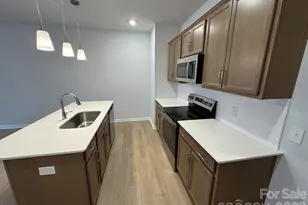 4632 Lakeview Rd, Charlotte, NC 28216 - Photo 9