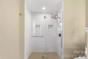 4114 Meadowridge Dr, Charlotte, NC 28226 - Photo 27