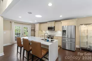 4114 Meadowridge Dr, Charlotte, NC 28226 - Photo 17