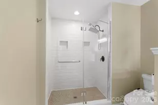 4114 Meadowridge Dr, Charlotte, NC 28226 - Photo 29