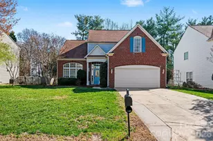 8842 Fieldcroft Dr, Charlotte, NC 28277 - Photo 1