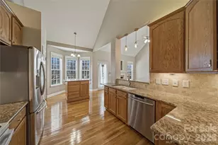 1378 The Crossing Dr, Rock Hill, SC 29732 - Photo 9