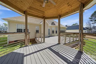 1378 The Crossing Dr, Rock Hill, SC 29732 - Photo 23