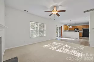 14307 O'Casey Ln, Charlotte, NC 28213 - Photo 13