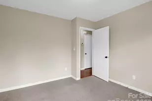 31 Deer Run Dr, Asheville, NC 28803 - Photo 17