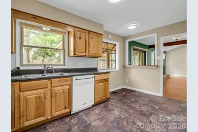 31 Deer Run Drive, Asheville, NC 28803 - Photo 11