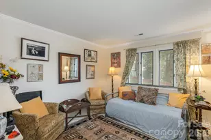 111 Bluffview Ln, Flat Rock, NC 28731 - Photo 17