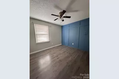 1511 Old Carriage Drive, Newton, NC 28658 - Photo 13