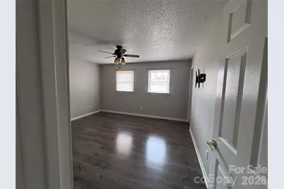 1511 Old Carriage Drive, Newton, NC 28658 - Photo 9