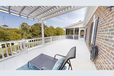 2400 Carriage Lane, Lincolnton, NC 28092 - Photo 17