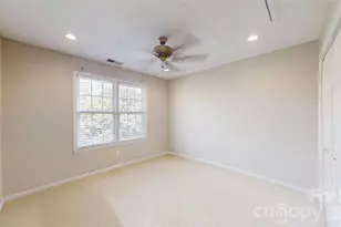 2400 Carriage Ln, Lincolnton, NC 28092 - Photo 31