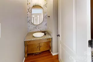 2400 Carriage Ln, Lincolnton, NC 28092 - Photo 19