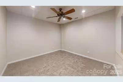 2400 Carriage Lane, Lincolnton, NC 28092 - Photo 35