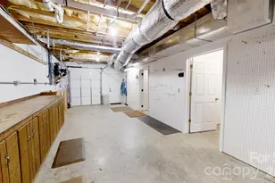 2400 Carriage Ln, Lincolnton, NC 28092 - Photo 37