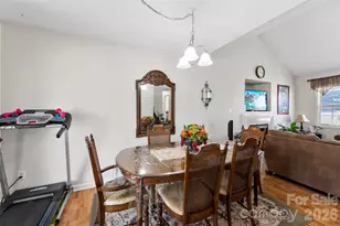 708 Peregrine Ct, Gastonia, NC 28056 - Photo 9