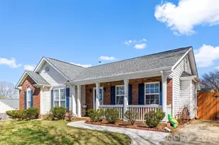 708 Peregrine Ct, Gastonia, NC 28056 - Photo 3