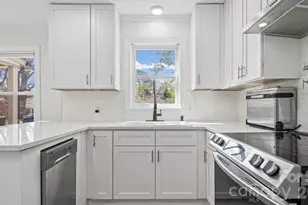 3136 Mathis Dr, Charlotte, NC 28208 - Photo 13