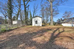 3518 Donovan Pl, Charlotte, NC 28215 - Photo 33