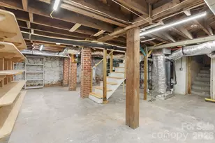 121 Westwood Rd, Asheville, NC 28804 - Photo 25