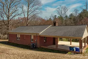 228 Holly St, Hudson, NC 28638 - Photo 21