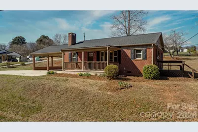 228 Holly Street, Hudson, NC 28638 - Photo 1