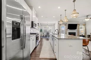 12607 ES Draper Dr, Huntersville, NC 28078 - Photo 5