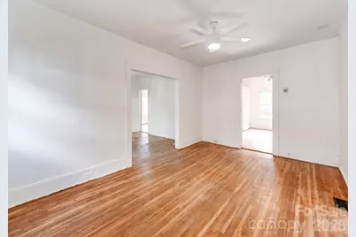 244 W Kingston Avenue, Charlotte, NC 28203 - Photo 9