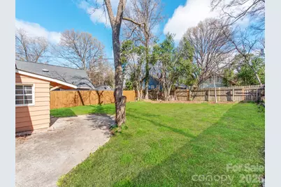 244 W Kingston Avenue, Charlotte, NC 28203 - Photo 23