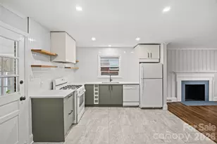 1227 Tarrington Ave, Charlotte, NC 28205 - Photo 13