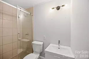 1227 Tarrington Ave, Charlotte, NC 28205 - Photo 29