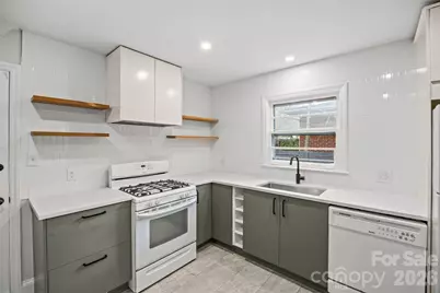 1227 Tarrington Avenue, Charlotte, NC 28205 - Photo 15