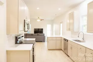 12224 Sutters Hill Ct, Charlotte, NC 28269 - Photo 13