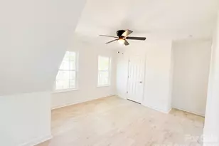 12224 Sutters Hill Ct, Charlotte, NC 28269 - Photo 33