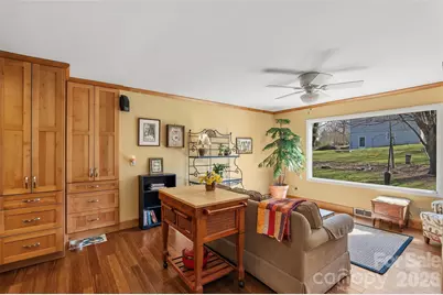 3123 Cheryl Drive, Hendersonville, NC 28792 - Photo 17