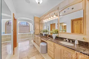 1043 Rolling Green Dr, Newton, NC 28658 - Photo 21