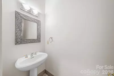 1043 Rolling Green Drive, Newton, NC 28658 - Photo 33