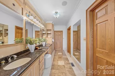 1043 Rolling Green Drive, Newton, NC 28658 - Photo 23